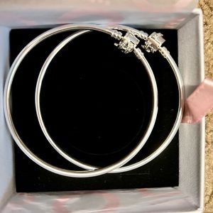 🆕 Pandora Moments Ltd Ed Shooting ⭐️ Bangles (x2)